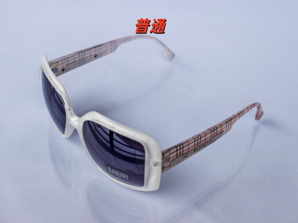 Burberry-Sunglass-0007
