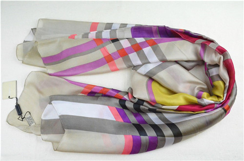 Burberry-Silk Scarf-014