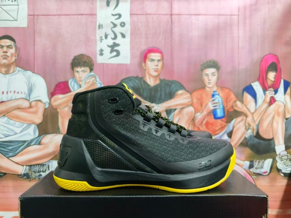 UA Curry 3-M-0007
