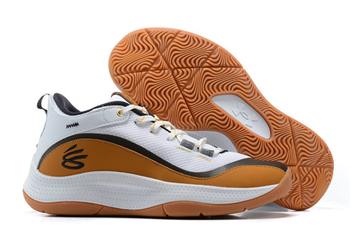 UA Curry 8-M-022