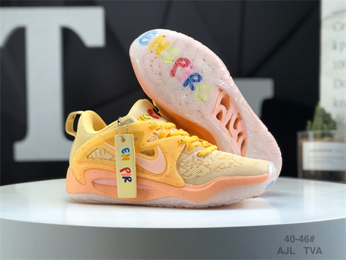 Kevin Durant's 15-M-033