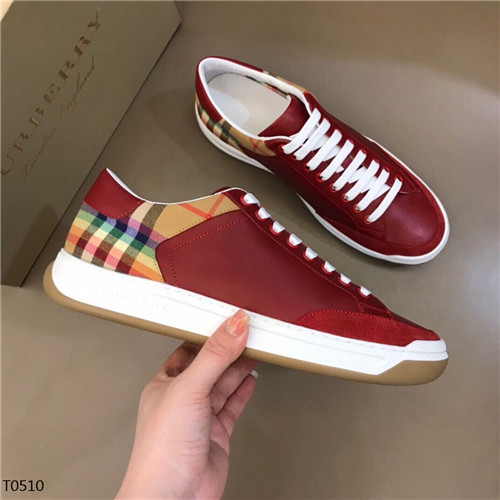 Burberry Shoes-M-106