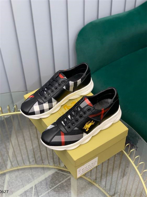 Burberry Shoes-M-124