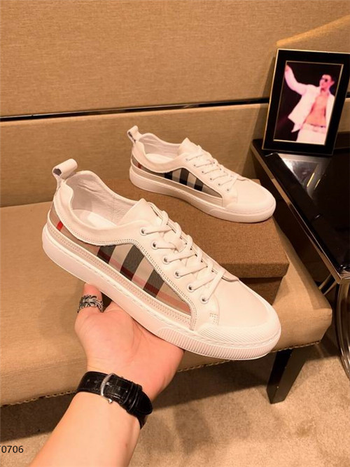 Burberry Shoes-M-148