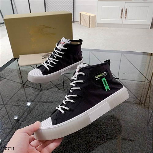 Burberry Shoes-M-170