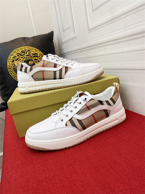 Burberry Shoes-M-462