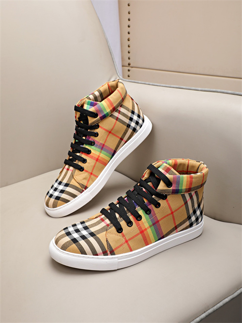 Burberry Shoes-M-464