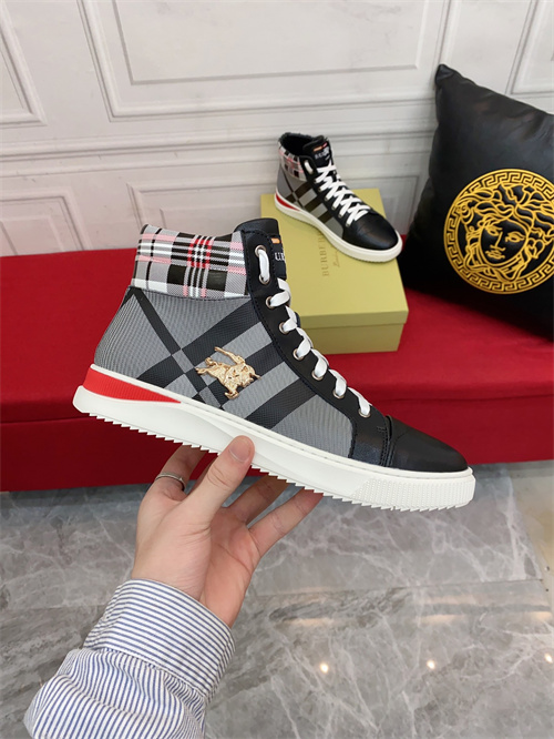 Burberry Shoes-M-508