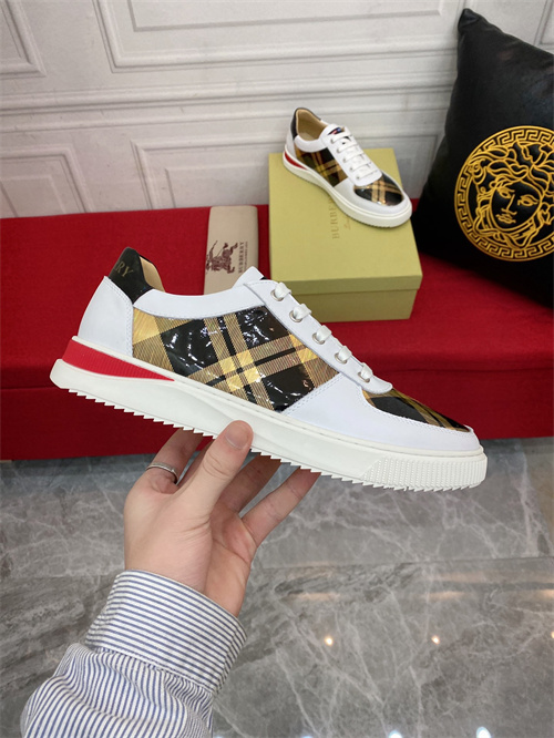 Burberry Shoes-M-509