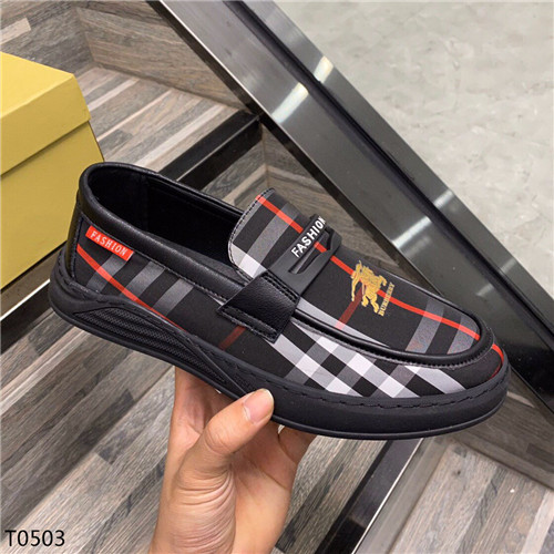 Burberry Shoes-M-059