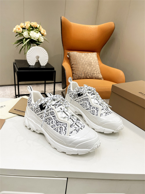 Burberry Shoes-W-0052