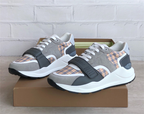 Burberry Shoes-W-0068