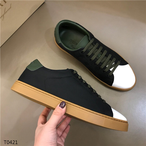Burberry Shoes-M-083