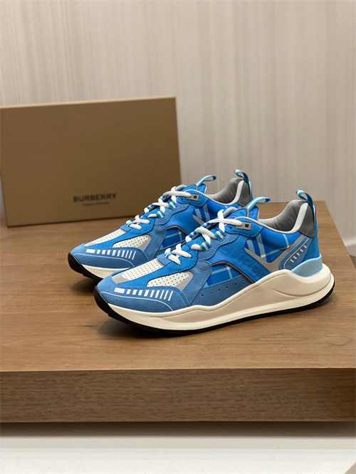 Burberry Shoes-W-0097