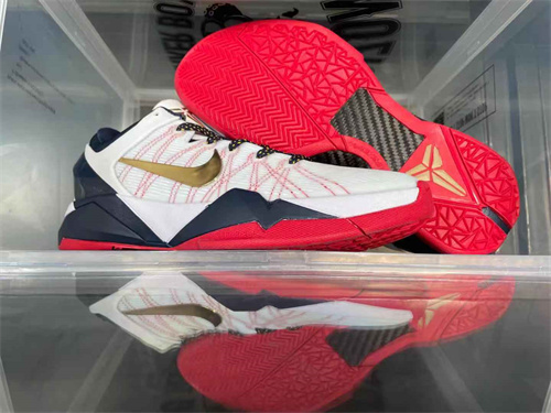 Kobe Bryant 7-M-0014