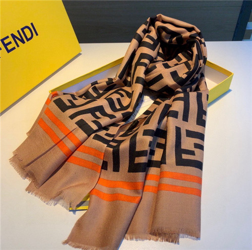 FENDI Scarve-017