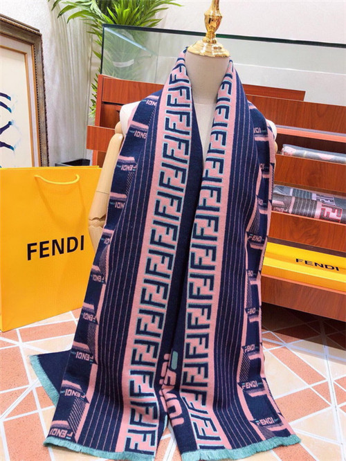FENDI Scarve-044