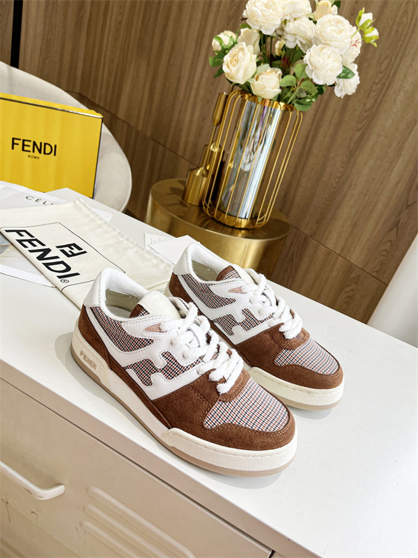 Fendi Shoes-W-0026
