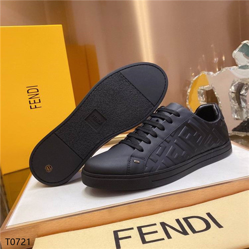Fendi Shoes-M-133