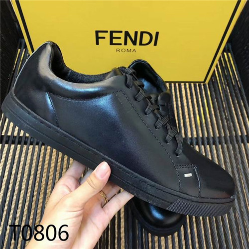 Fendi Shoes-M-020