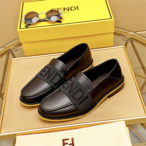 Fendi Shoes-M-213