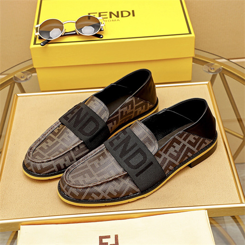 Fendi Shoes-M-215
