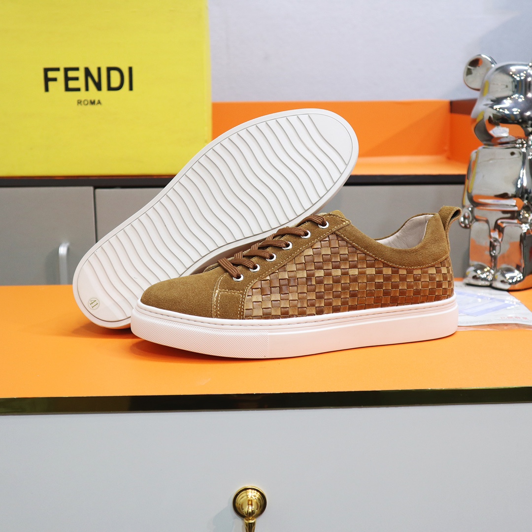 Fendi Shoes-M-0835