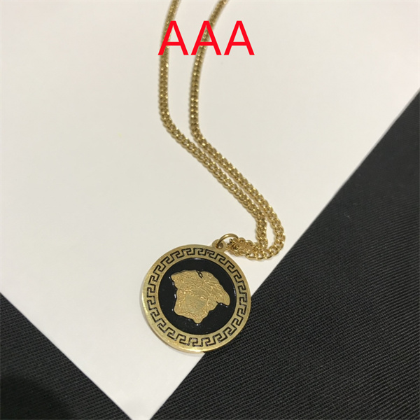 Versace Necklace-010