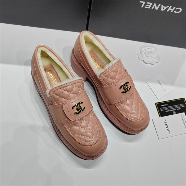 Chanel Shoes-W-313
