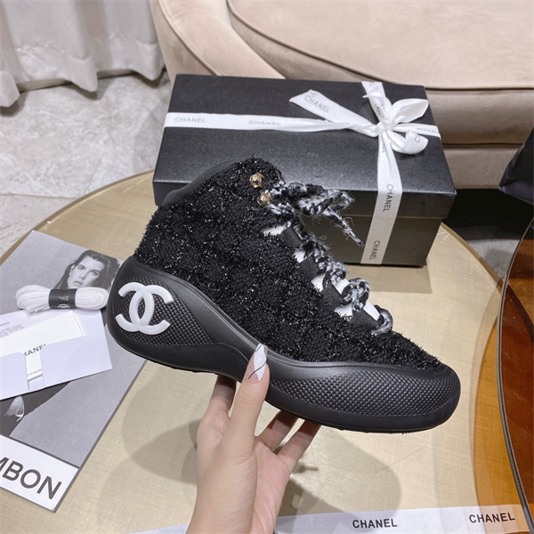 Chanel Shoes-W-317