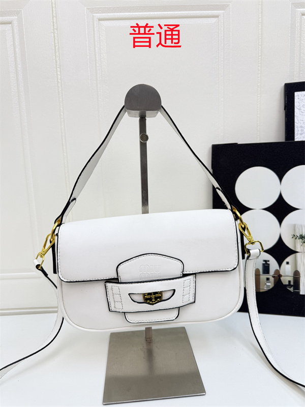 Miu Miu Bag-0014