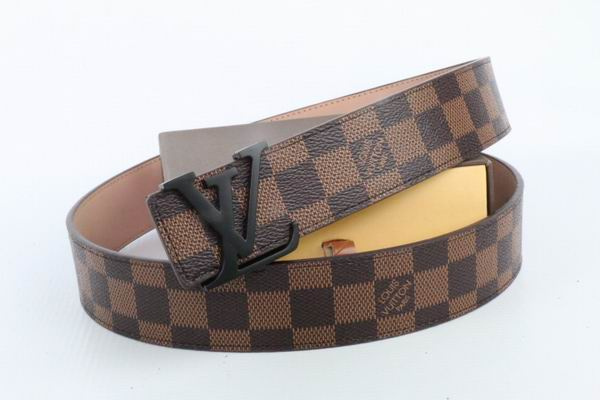 Lv-belt-0379