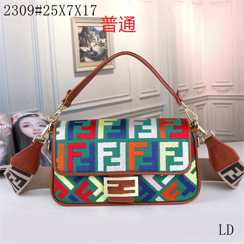 Fendi small bag-0041