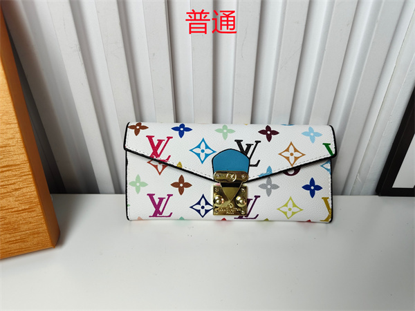 LV Wallet-0190