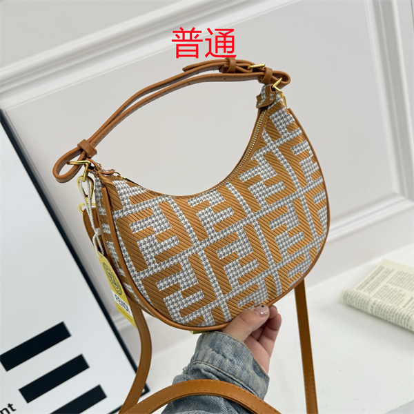 Fendi small bag-0096