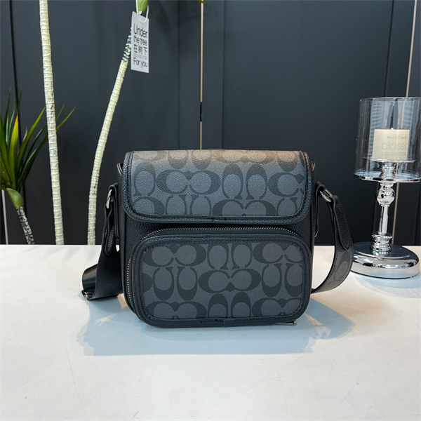 Coach small bag-0215