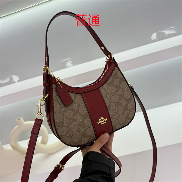 Coach small bag-0636