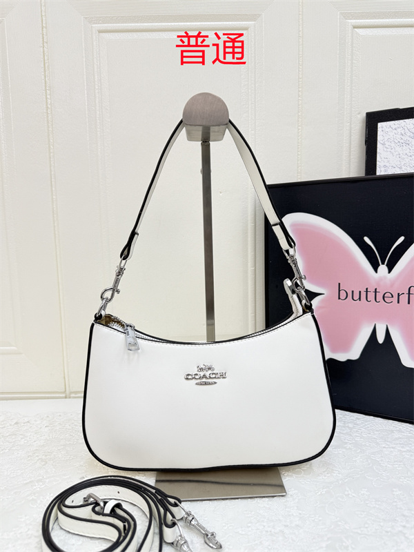 Coach small bag-0994