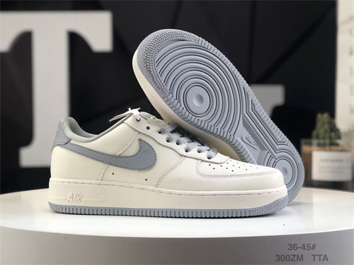 AF1 Low-M-1065