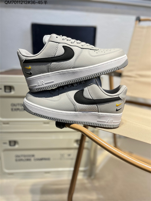AF1 Low-W-1580