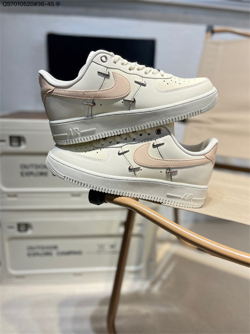 AF1 Low-M-1690