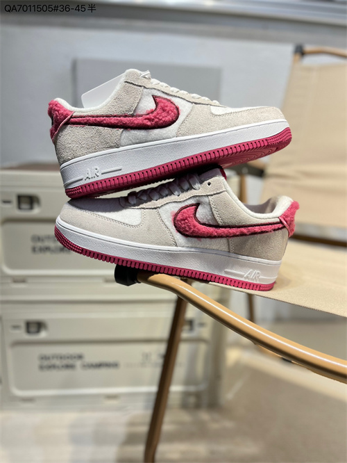 AF1 Low-M-1713