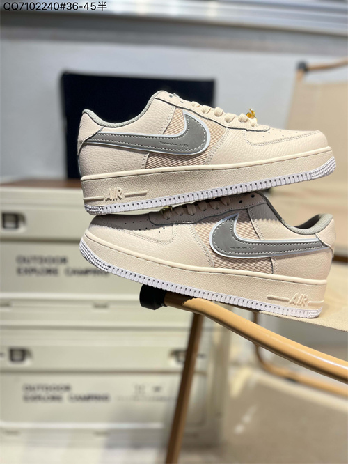 AF1 Low-M-1902