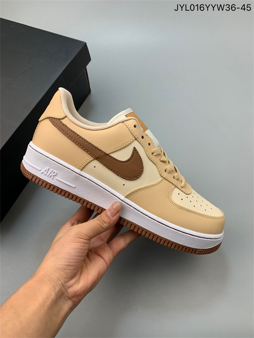 AF1 Low-M-819