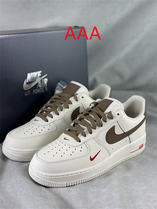 AF1 Low(AAA)-131