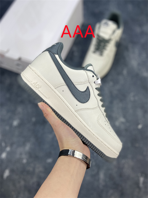 AF1 Low(AAA)-217