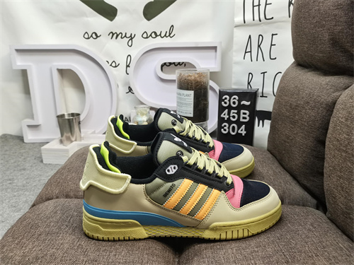 Adidas Originals Forum 84-W-100