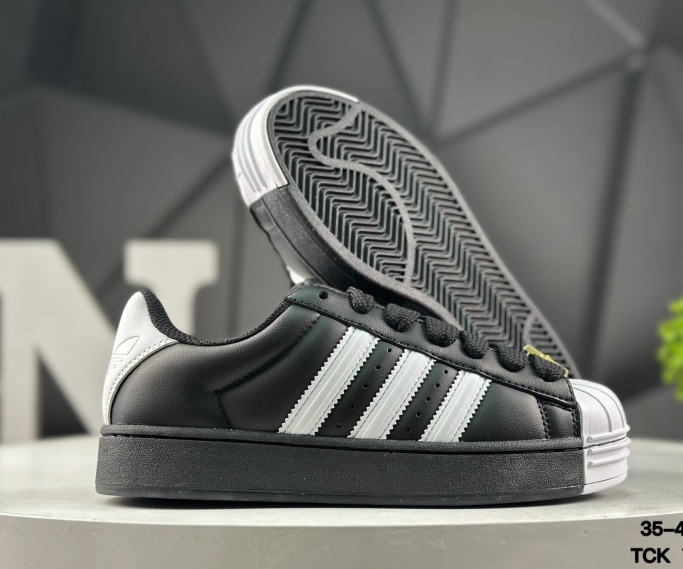 Adidas Originals Superstar-M-0589