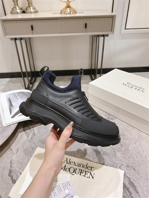 Alexander McQueen Shoes(AAA)-M/W-1070