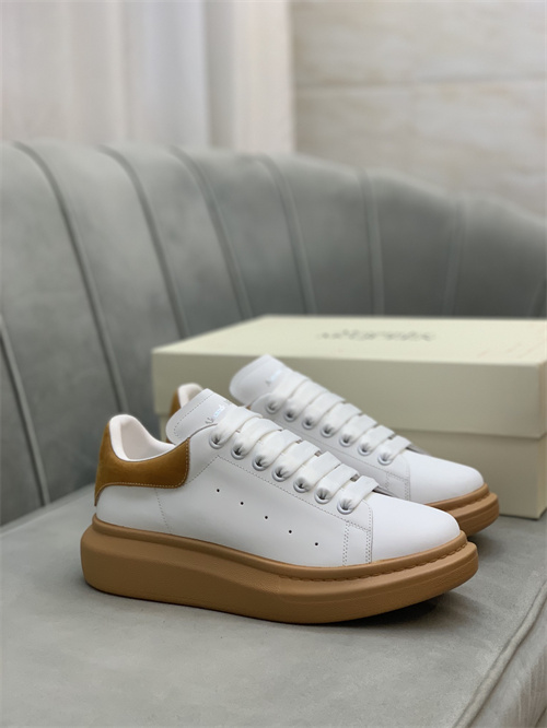 Alexander McQueen Shoes(AAA)-M/W-528